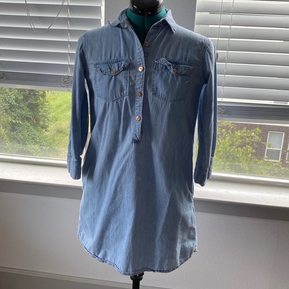 People blue denim dress